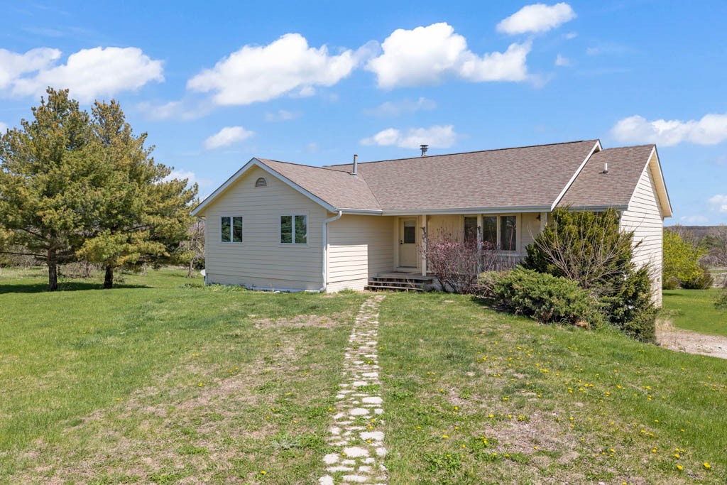 30570 Old Portland Road, Adel, Iowa image 1
