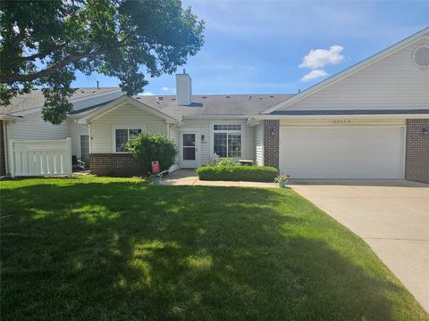 5451 Longview Court 6 Johnston IA 50131