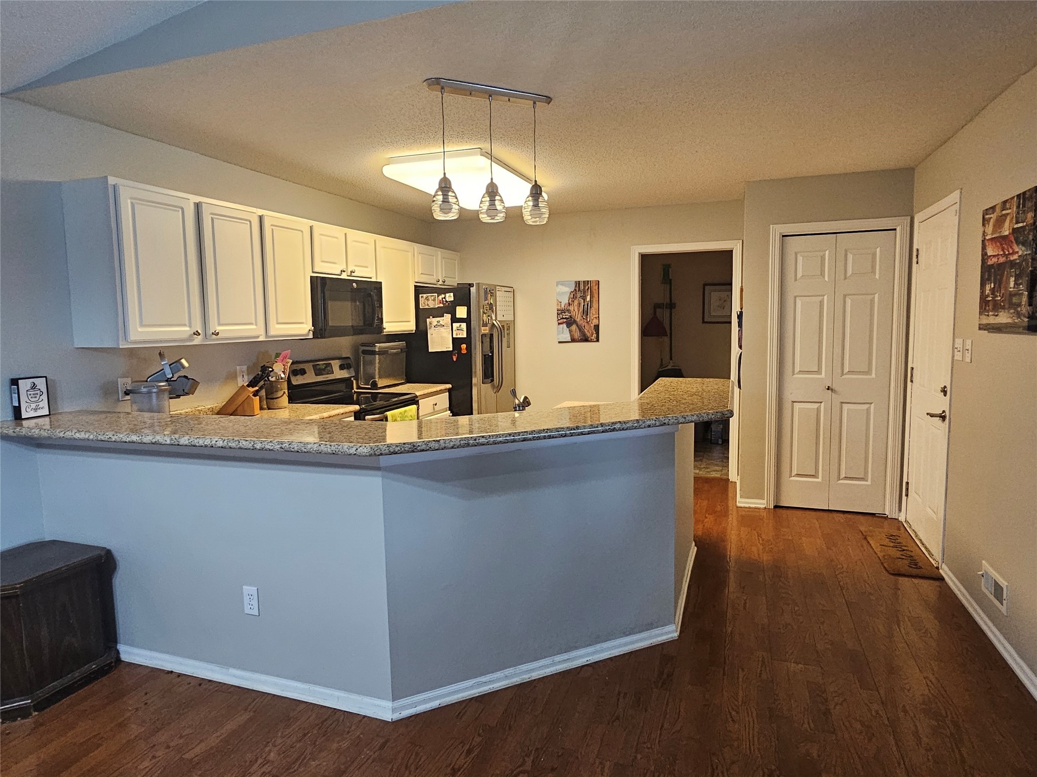 5451 Longview Court 6