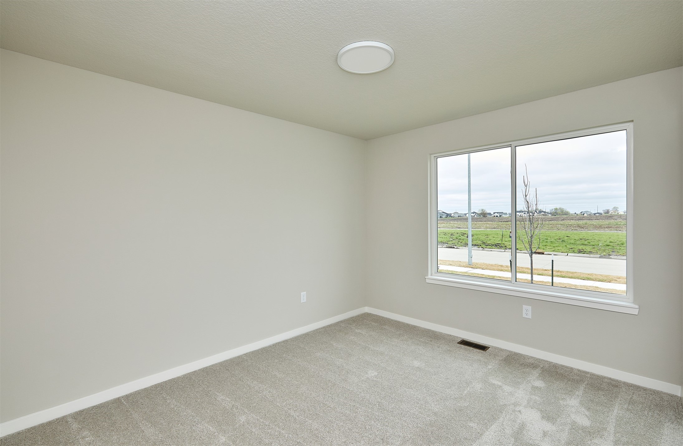 1117 Featherstone Avenue, Bondurant, Iowa image 6