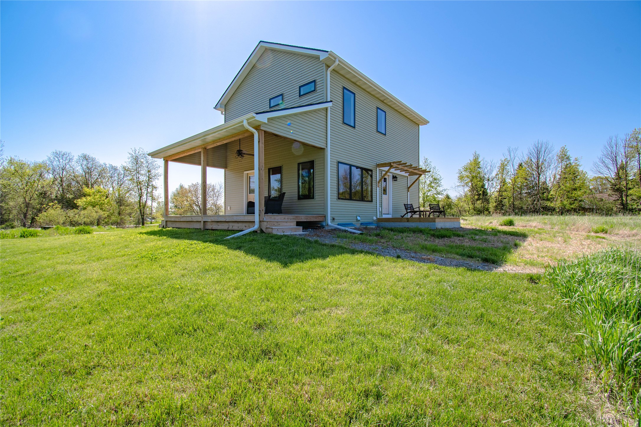 32131 G Trail, Redfield, Iowa image 1