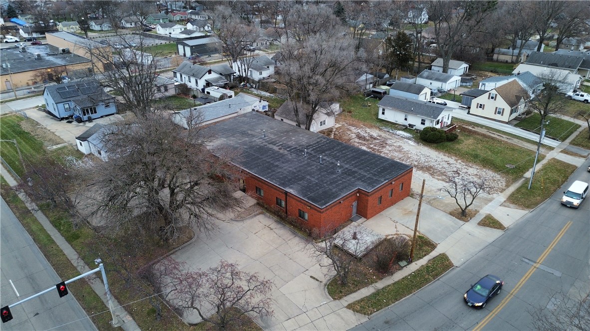 2601 E University Avenue