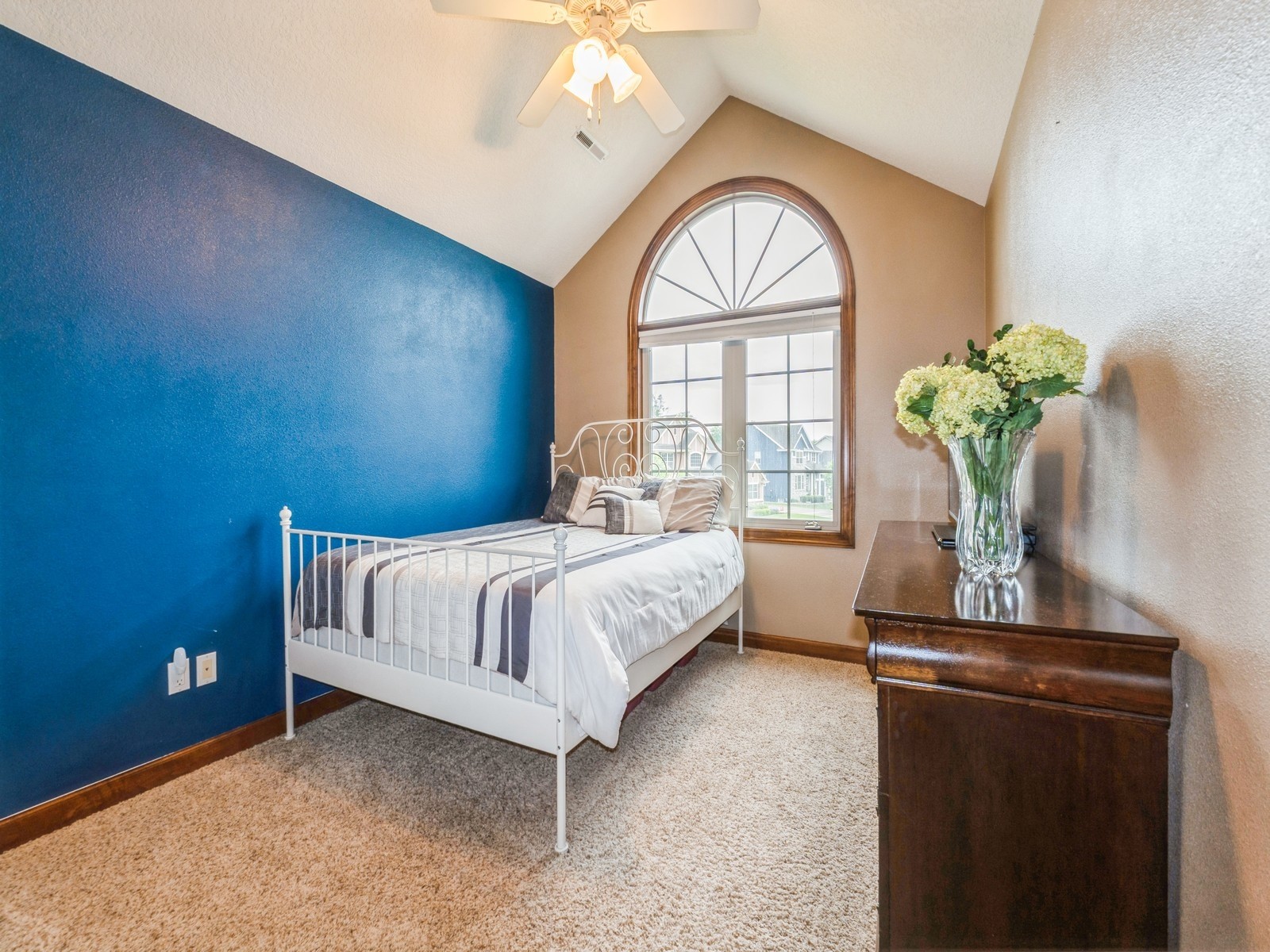 8305 Century Drive, West Des Moines, Iowa image 23