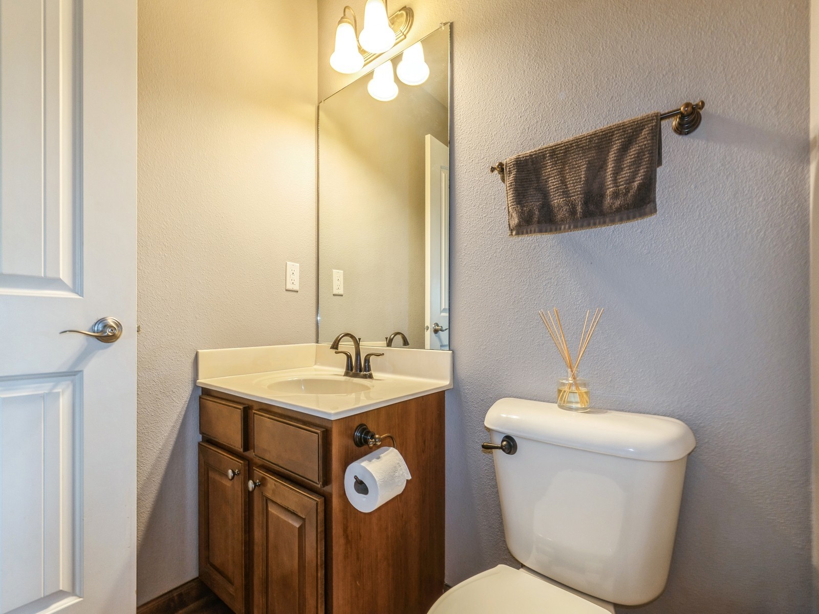 8305 Century Drive, West Des Moines, Iowa image 15