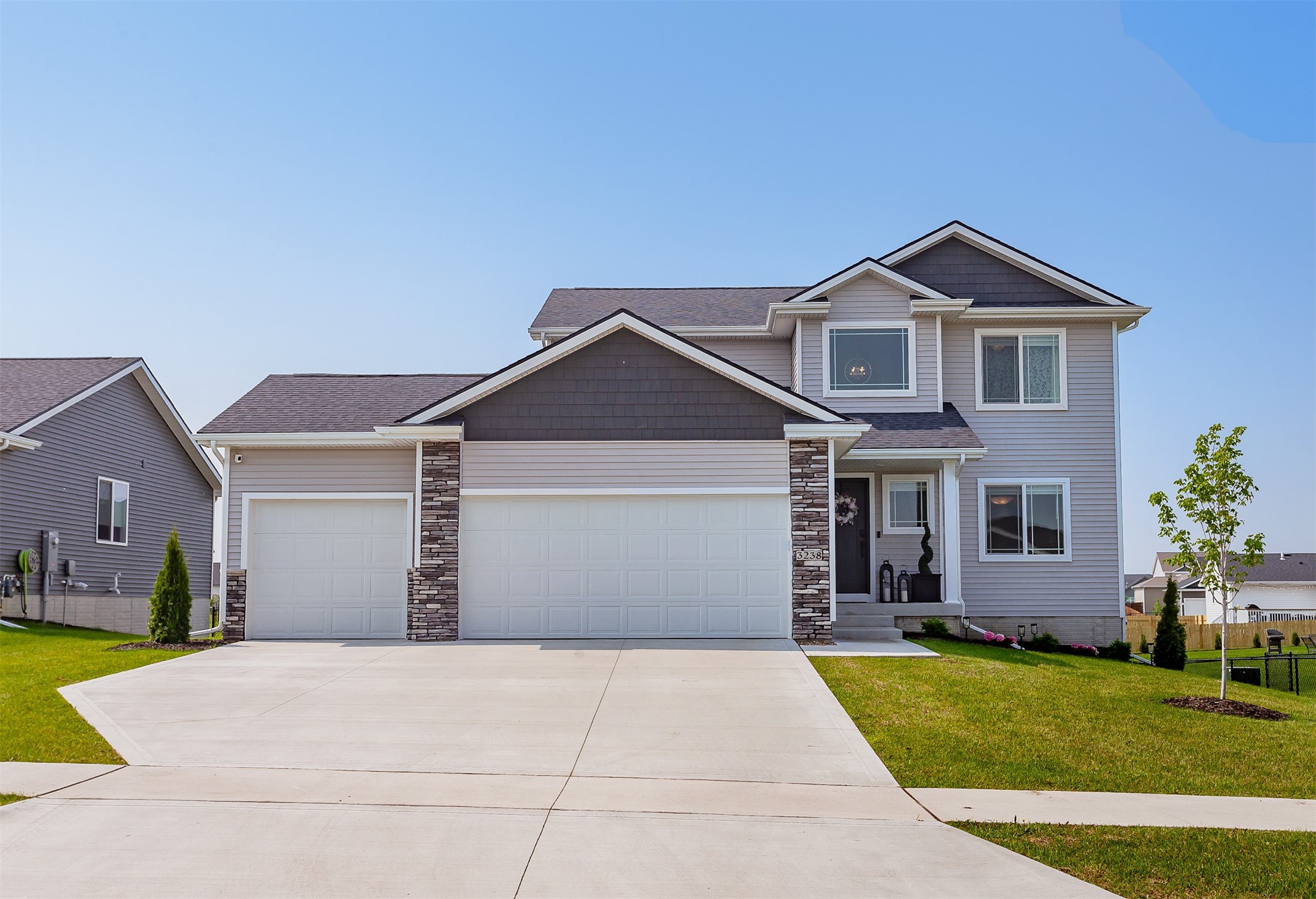 3238 NW 27th Circle, Ankeny, Iowa image 2