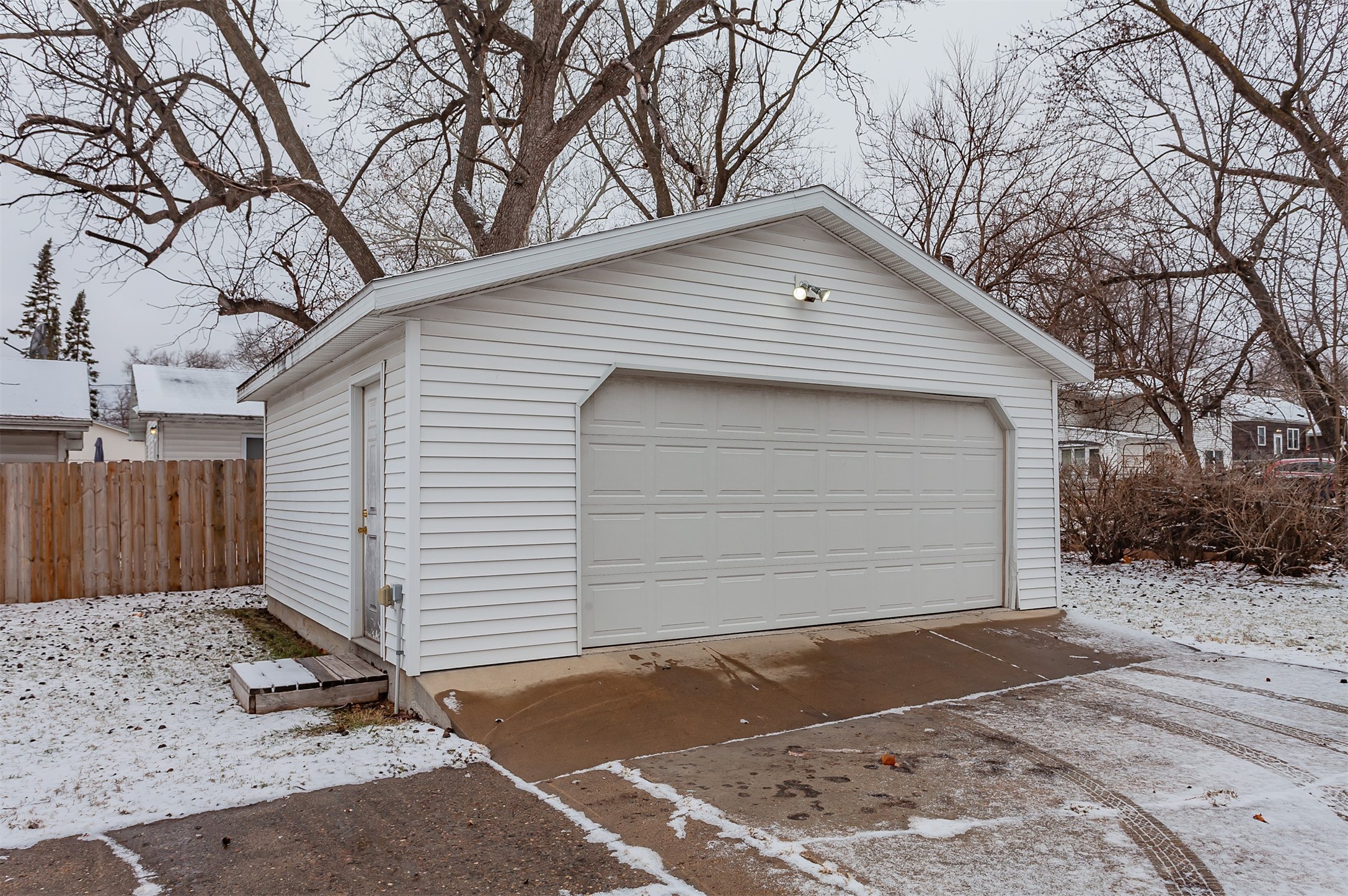 5111 Douglas Avenue, Des Moines, Iowa image 30