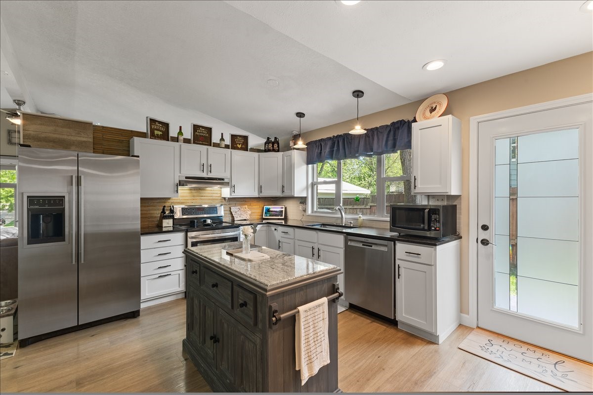 4009 SW 26th Street, Des Moines, Iowa image 17