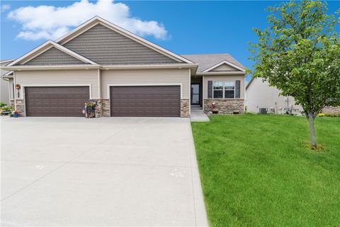 Single Family Residence in Ankeny IA 453 Autumn Crest Drive.jpg