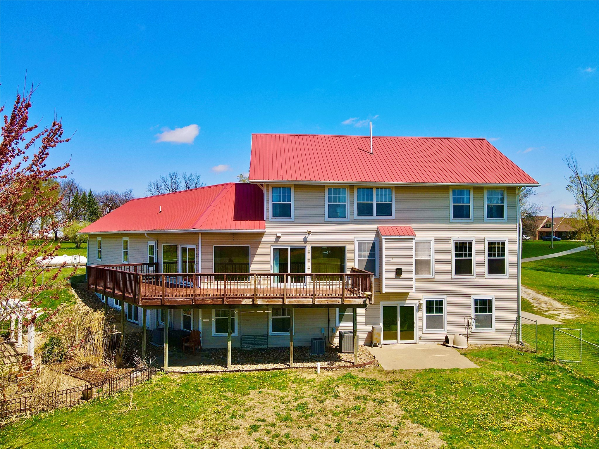 1005 S Y Street, Indianola, Iowa image 34