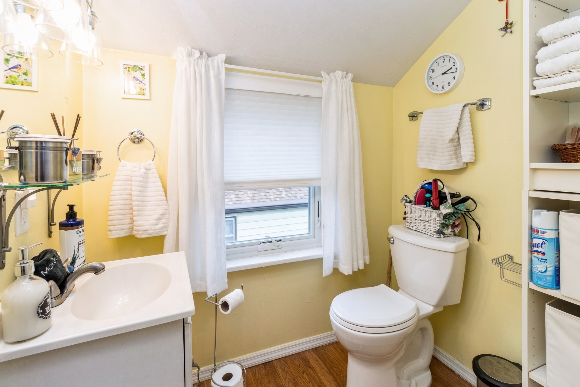 Des Moines, Iowa 50314, United States, 3 Bedrooms Bedrooms, ,1 BathroomBathrooms,Residential,Active,173656