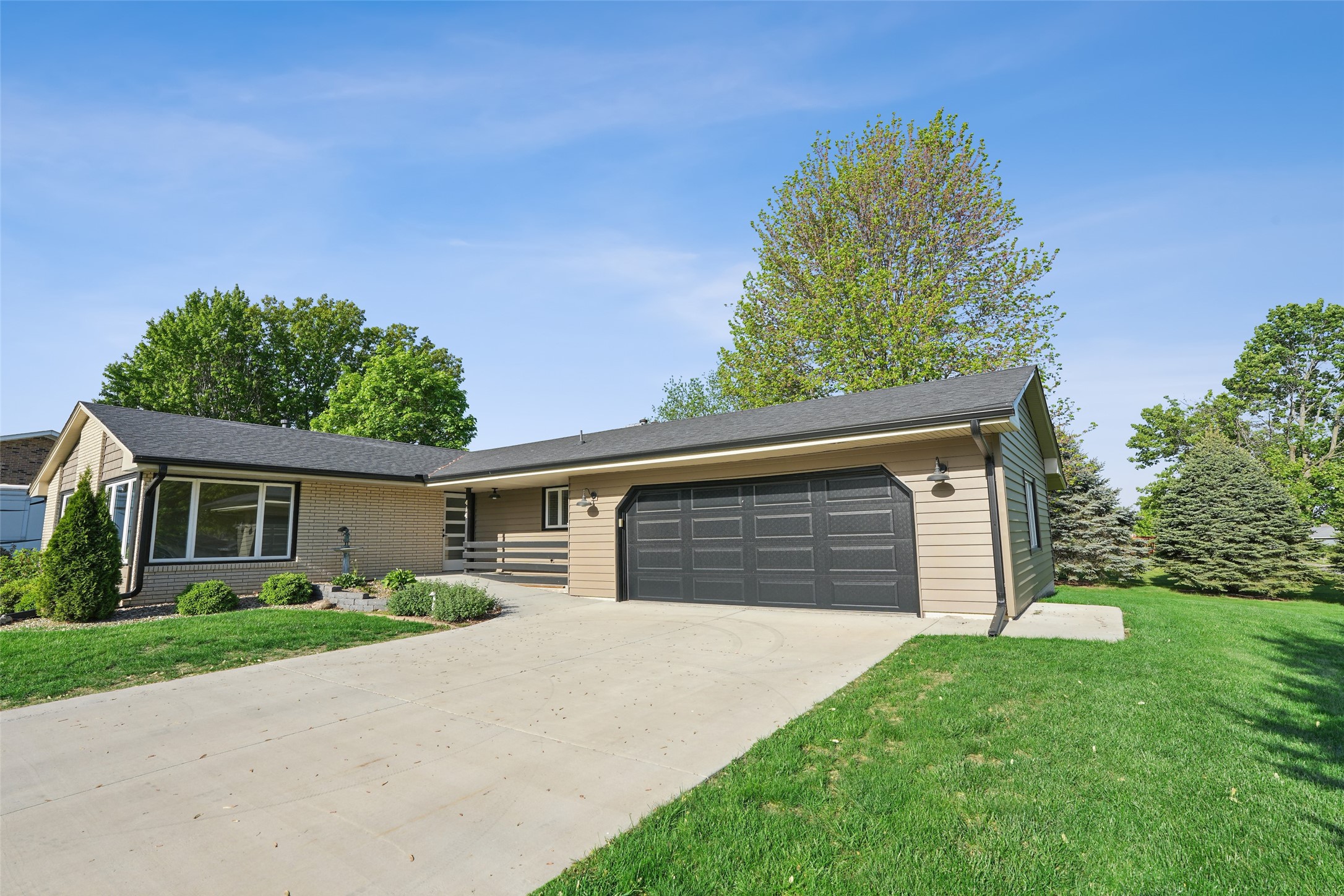 414 Prairie Drive, Monroe, Iowa image 4