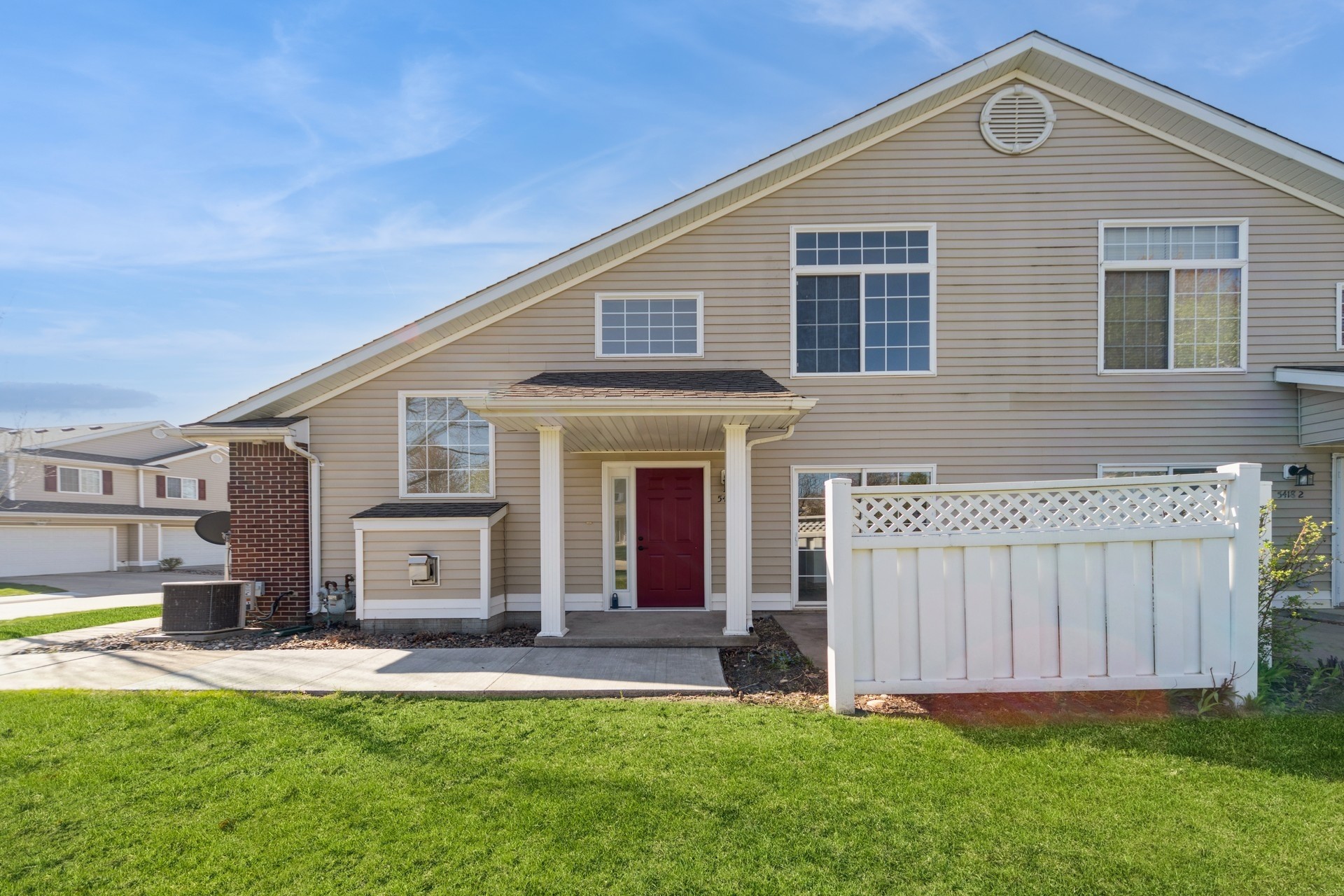 5418 Longview Court #1, Johnston, Iowa image 2