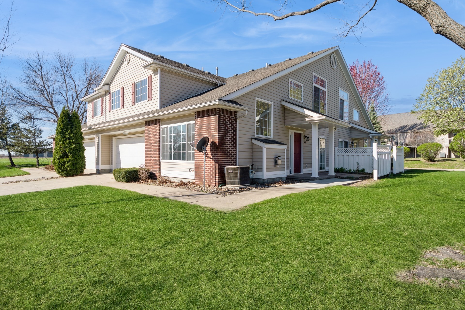 5418 Longview Court #1, Johnston, Iowa image 1