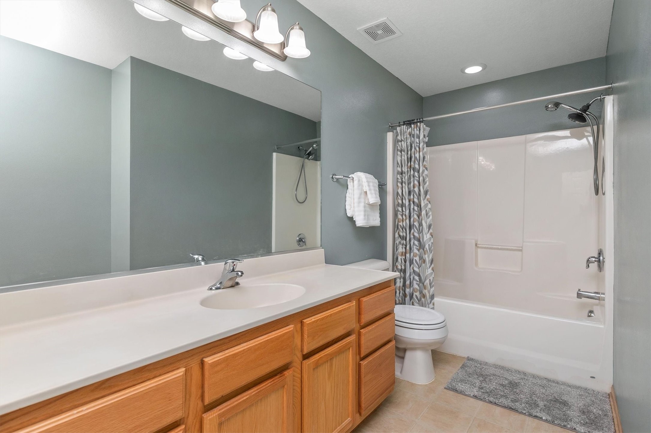 601 Orchard Hills Drive 6001