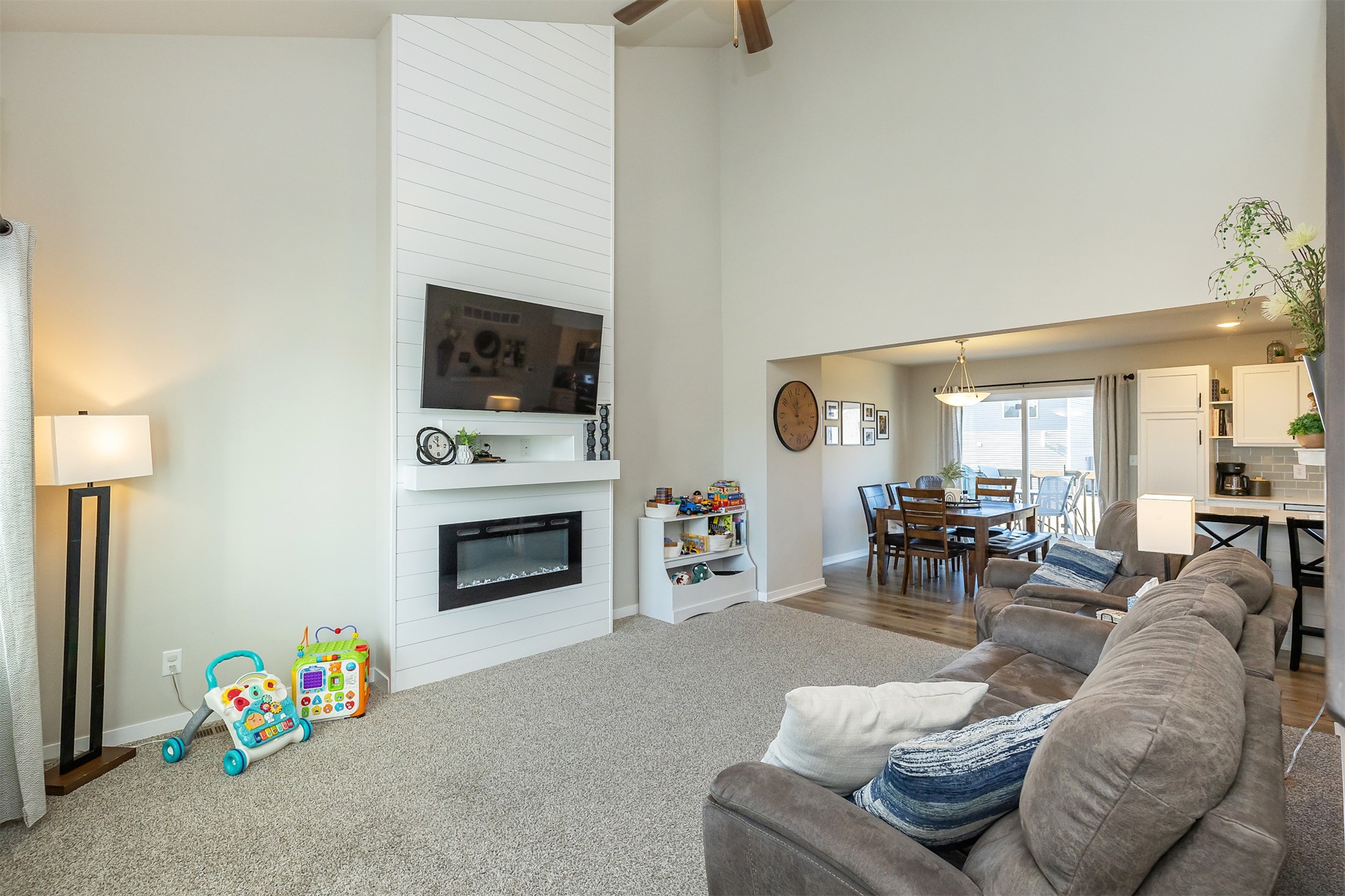 712 NE Whitetail Drive