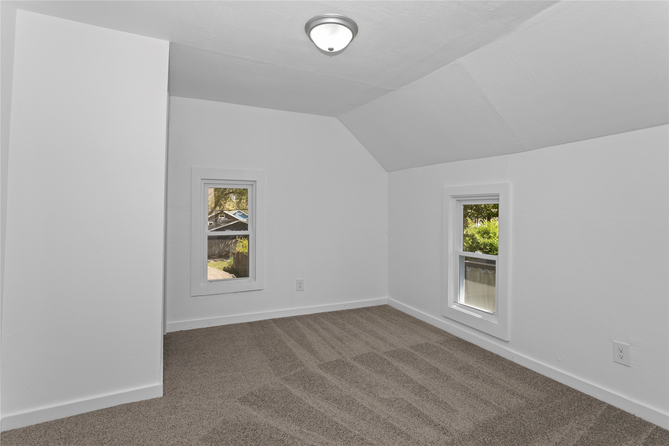 2204 Capitol Avenue, Des Moines, Iowa image 14