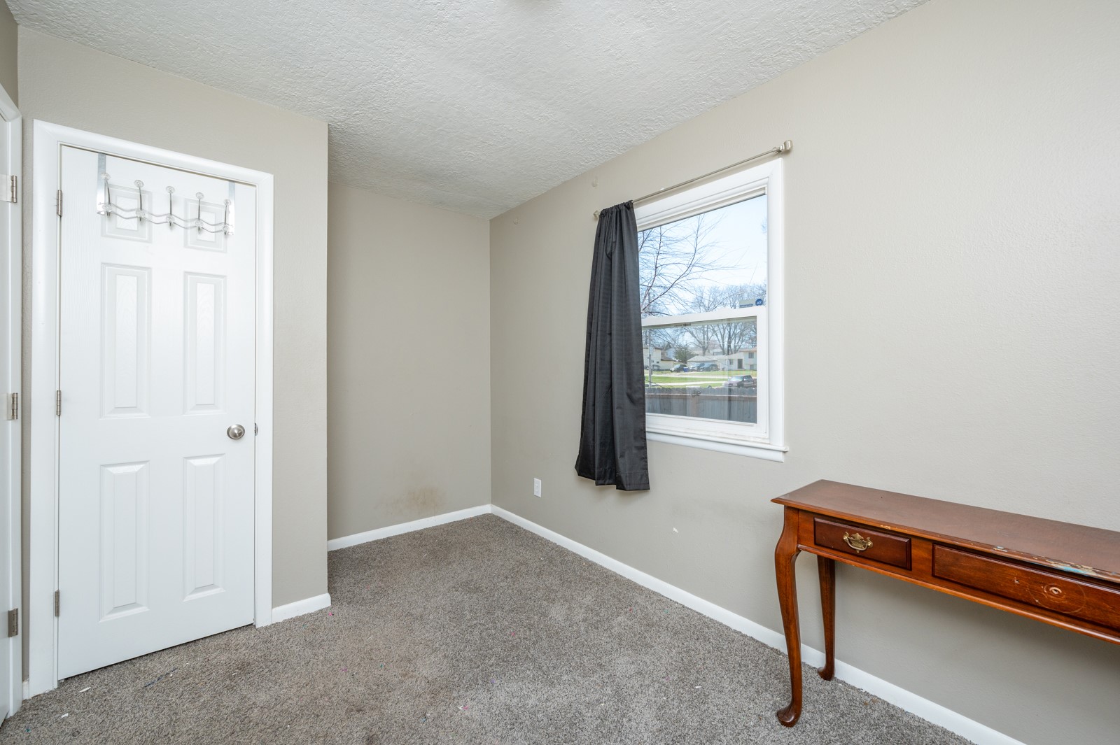 8112 Suncrest Drive, Des Moines, Iowa image 10