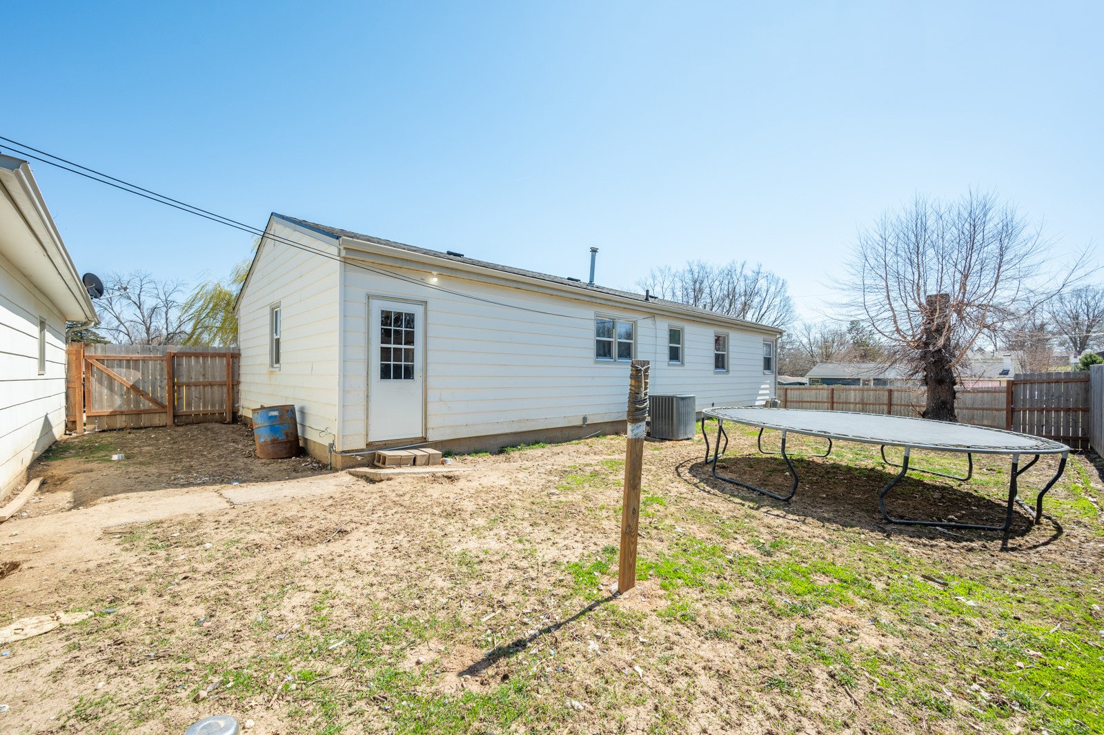 8112 Suncrest Drive, Des Moines, Iowa image 18