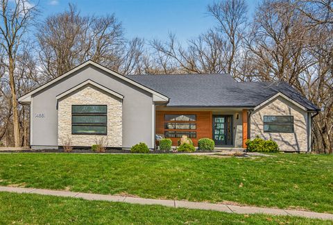 Homes For Sale - 14881 Woodcrest Drive<br/> Clive, IA 50325