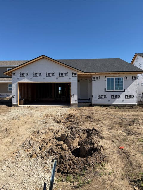Homes For Sale - 4875 Synergy Street<br/> Van Meter, IA 50261
