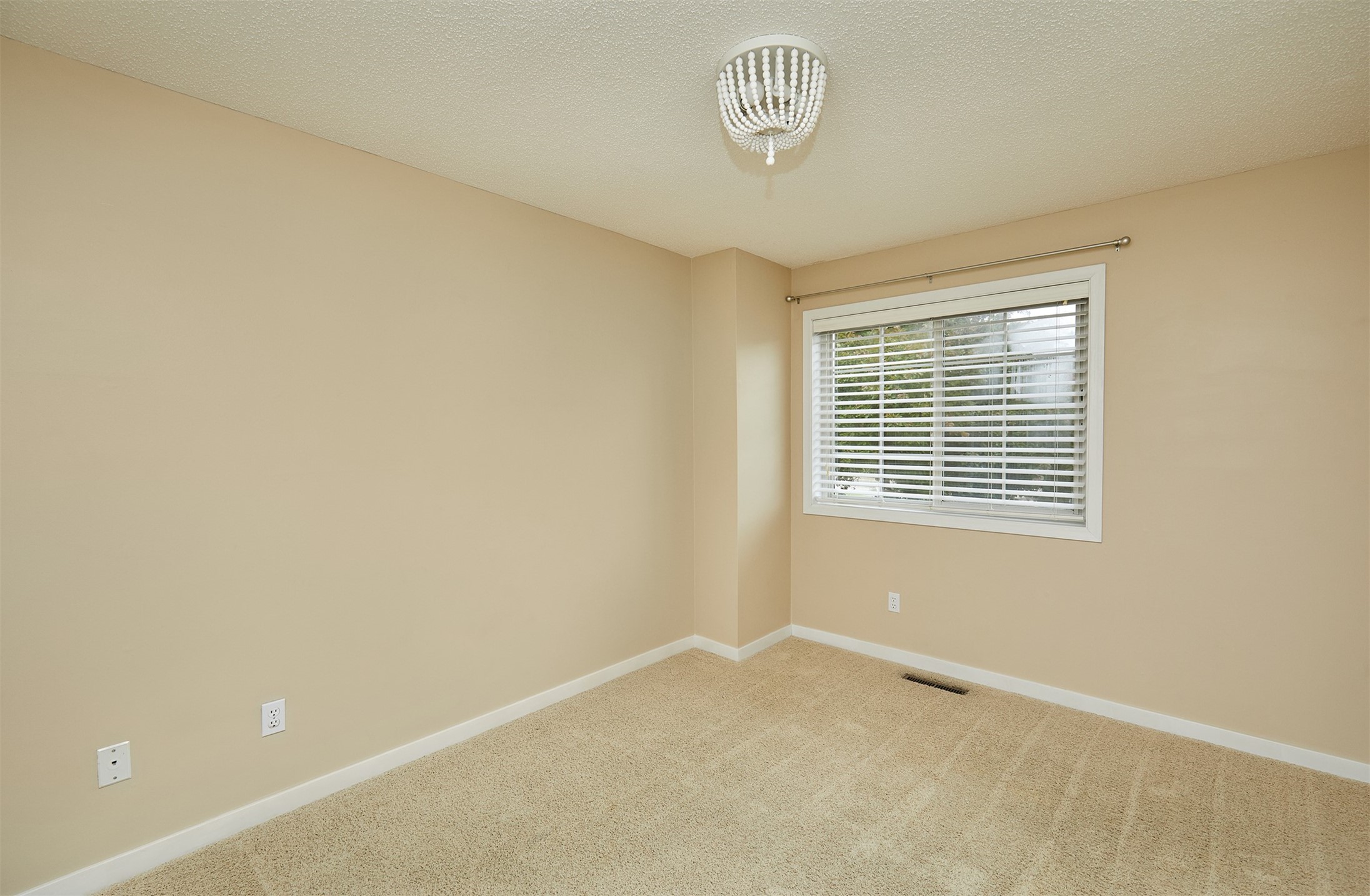 1050 68th Street #8, West Des Moines, Iowa image 23