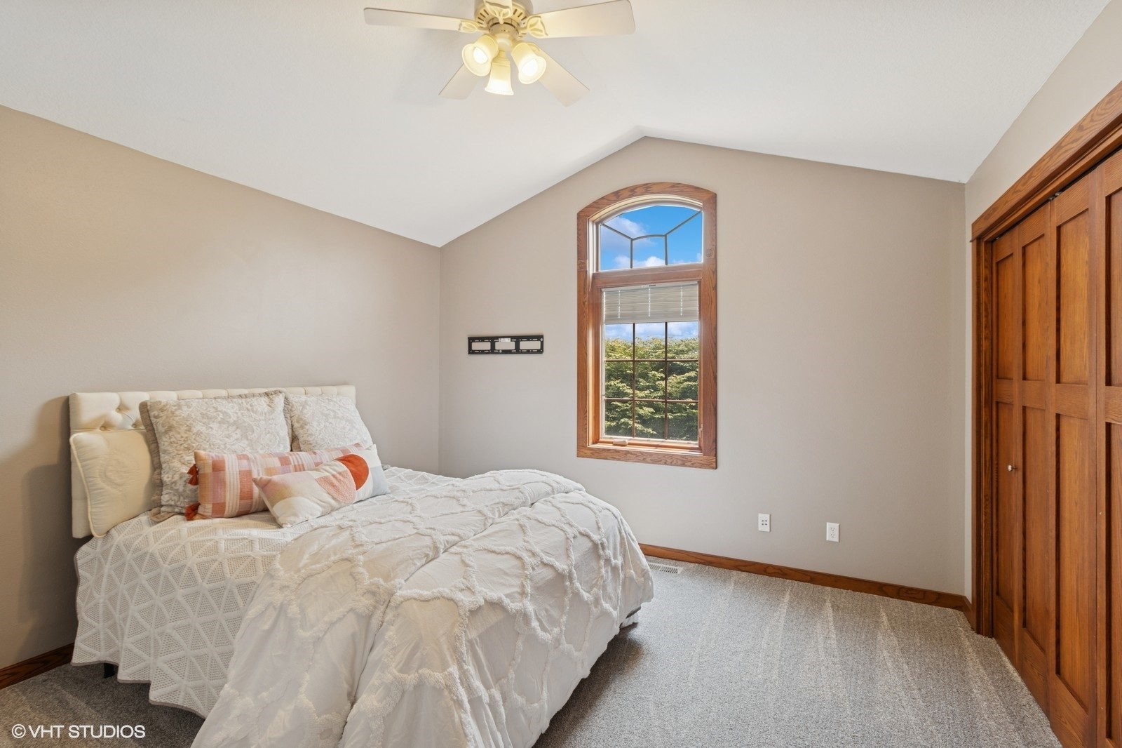 1191 Illinois Drive, Knoxville, Iowa image 21
