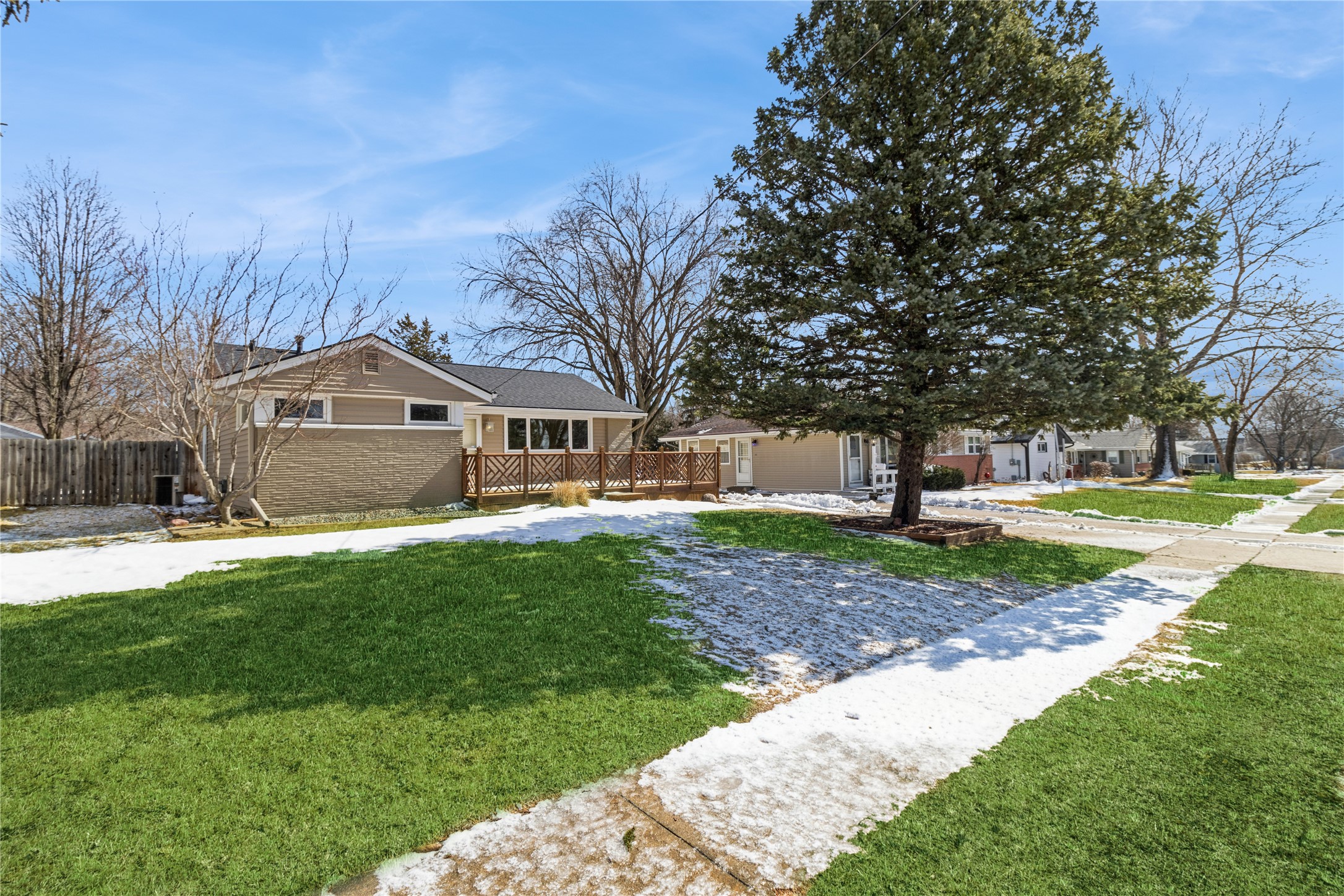 709 21st Street, West Des Moines, Iowa image 1