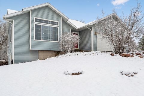 Homes For Sale - 5217 Panorama Terrace<br/> Panora, IA 50216