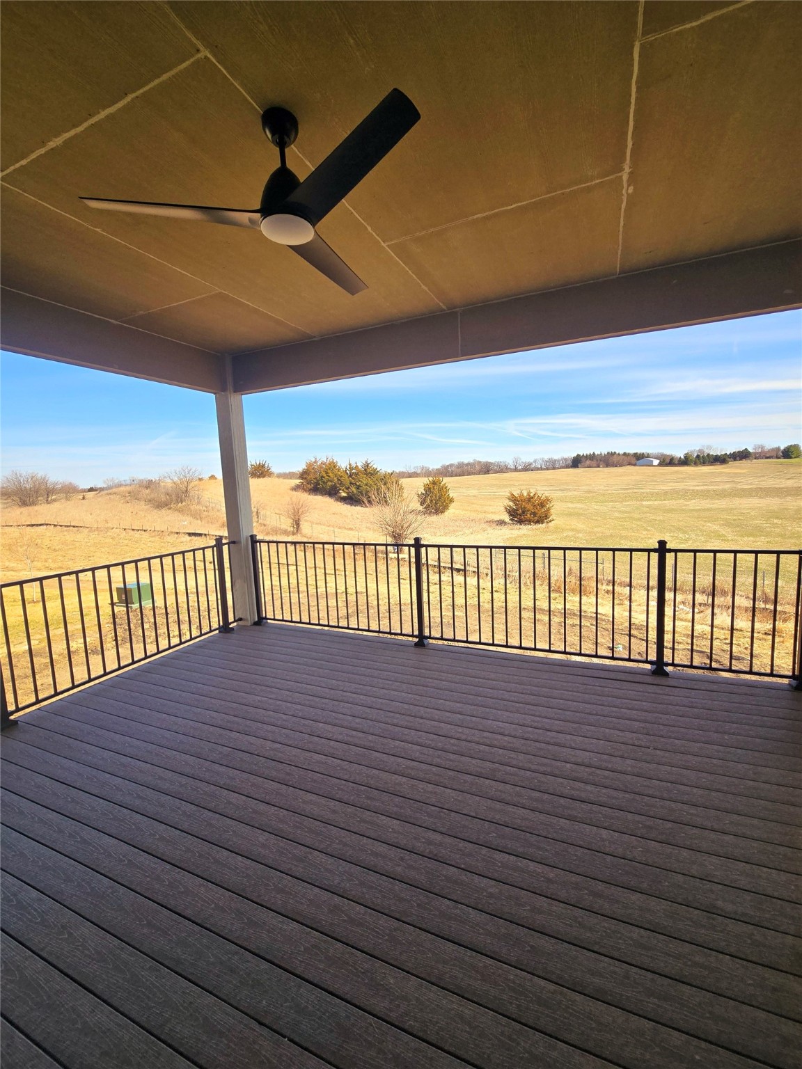 8227 Buckley Court, Johnston, Iowa image 15