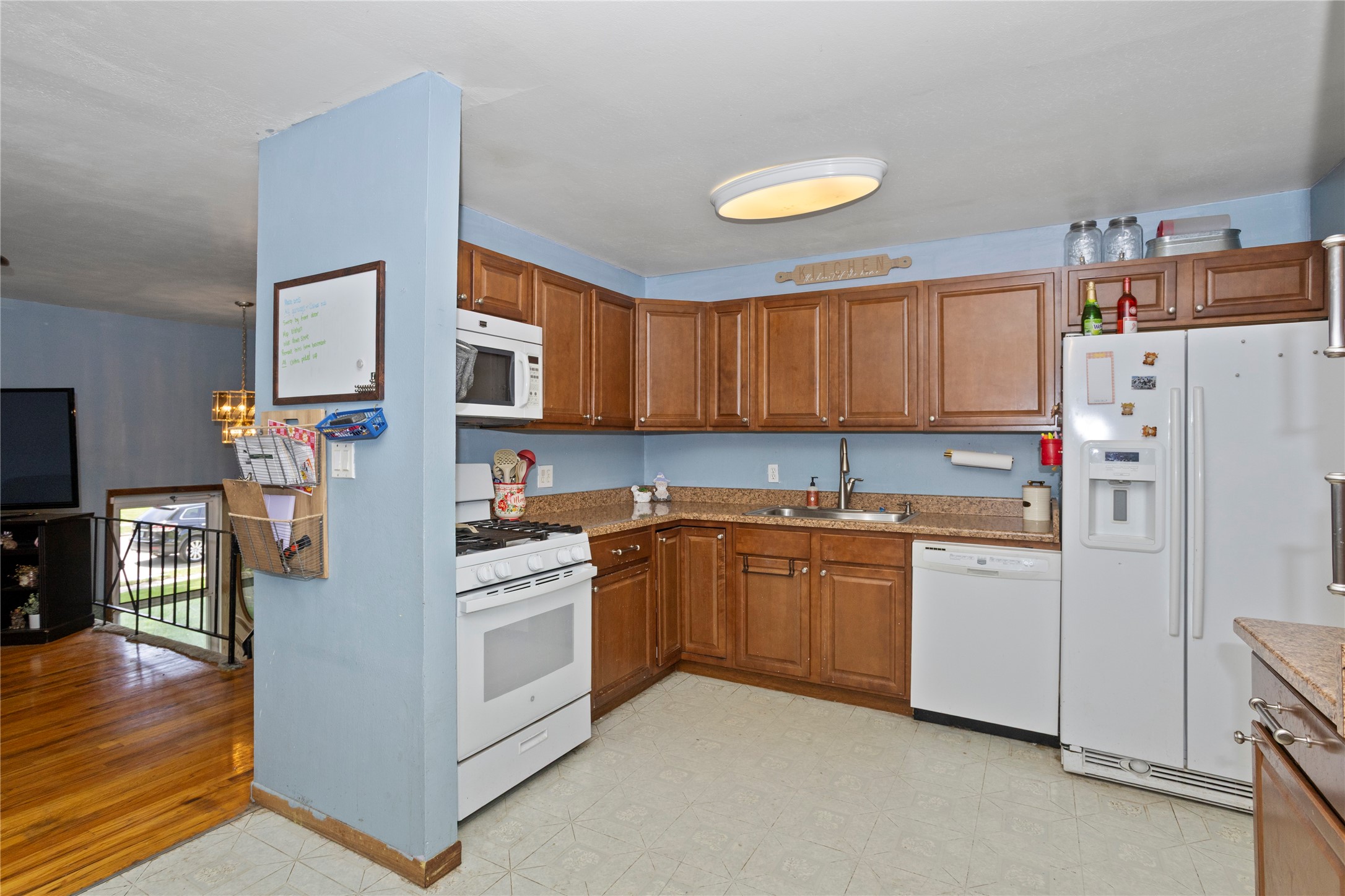 509 Fifth Street, Altoona, Iowa image 9