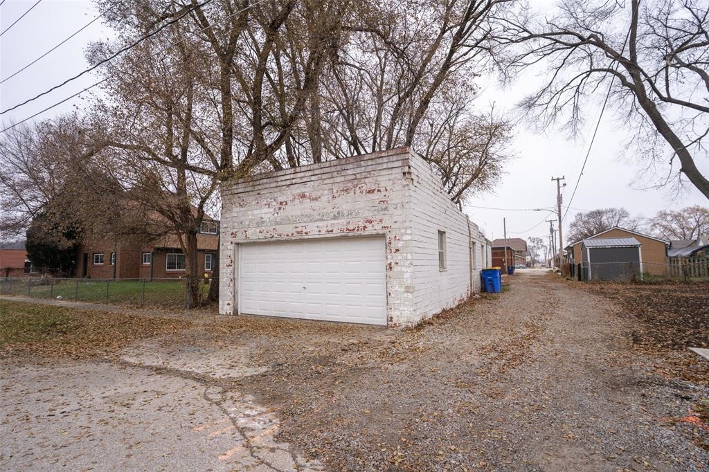 Photo 1 of 6 — 417 West Street, Van Meter, IA 50261