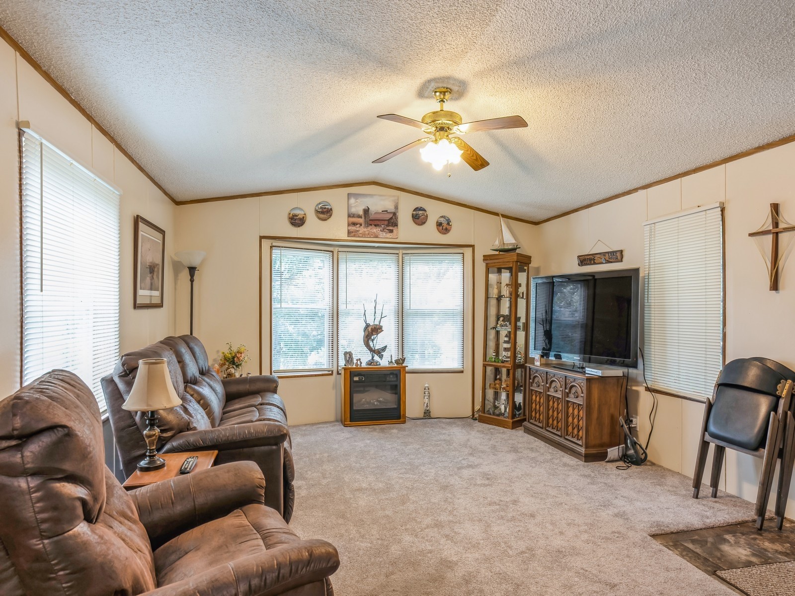 108 Willow Road, Montezuma, Iowa image 3