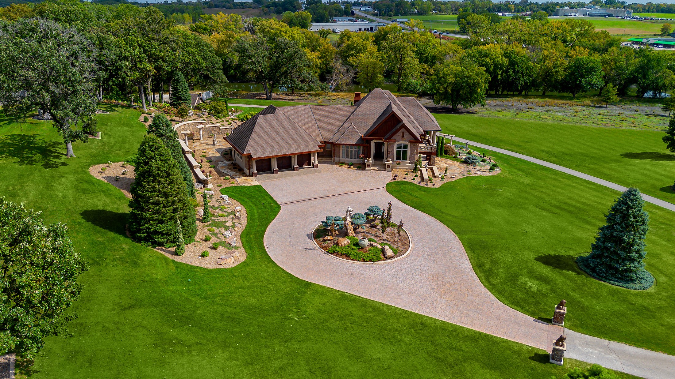 317 HWY 18 E Highway