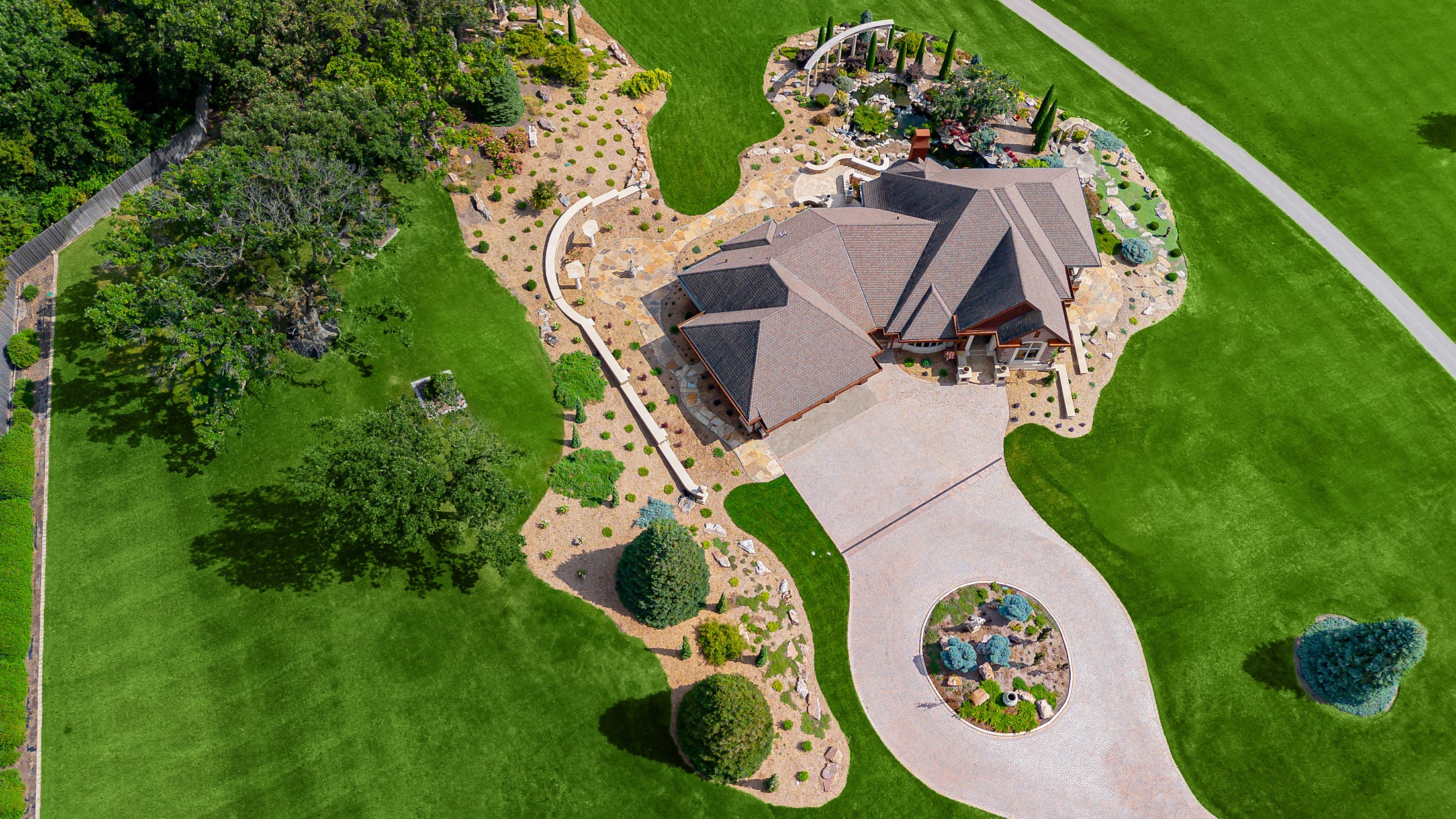 317 HWY 18 E Highway