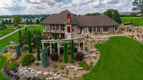 Homes For Sale - 317 Hwy 18 E Highway<br/> Kossuth County, Algona, IA 50511