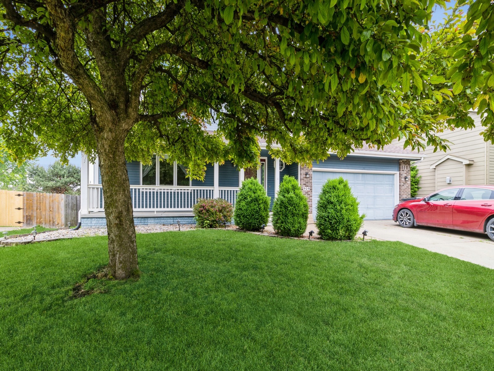 909 SE Judy Drive, Ankeny, Iowa image 3