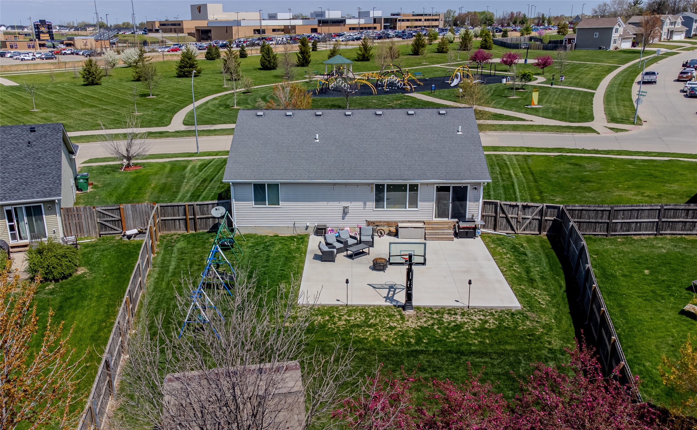 10308 Catalina Drive, Johnston, Iowa image 31