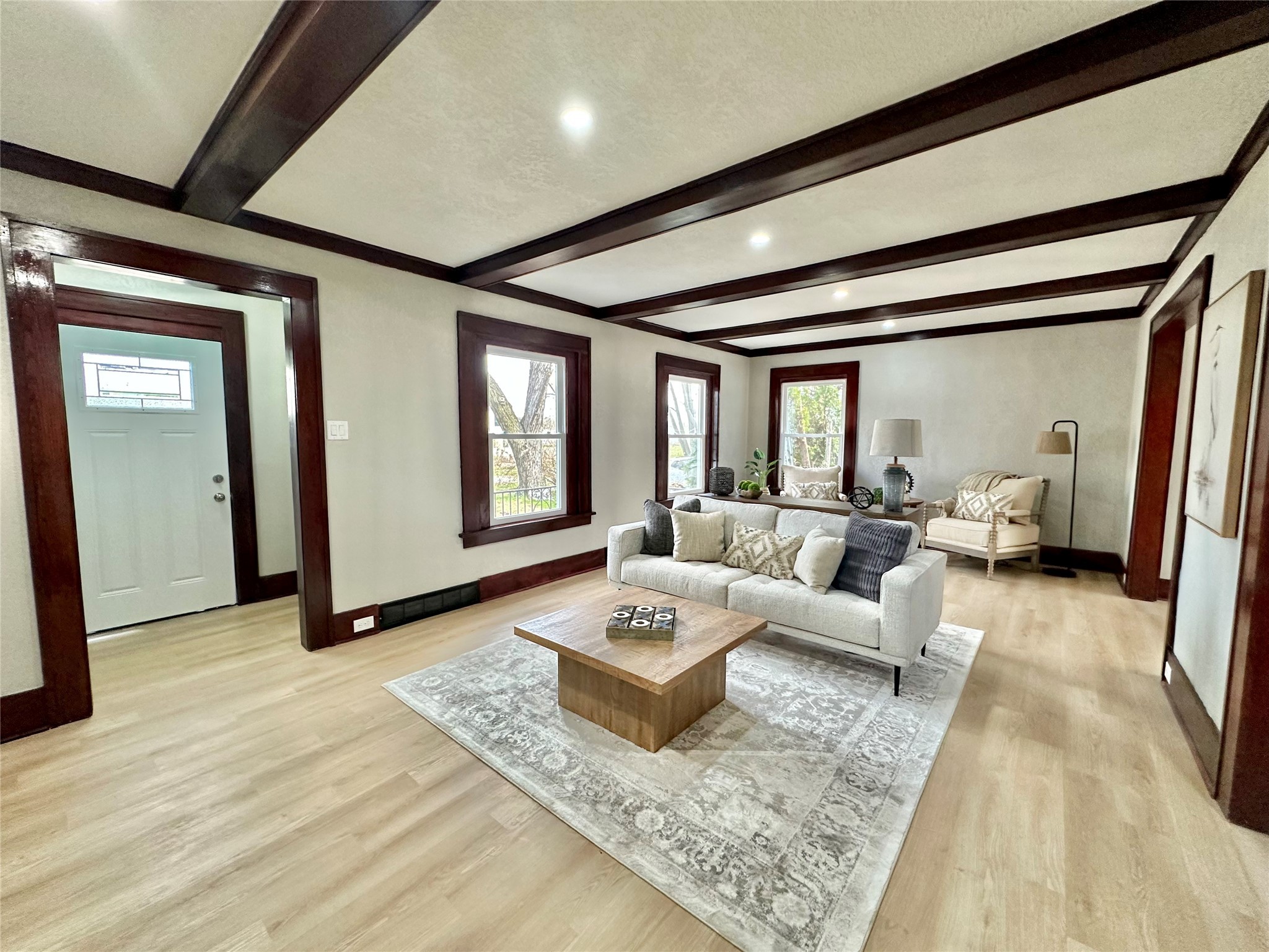 918 35th Street, Des Moines, Iowa image 3