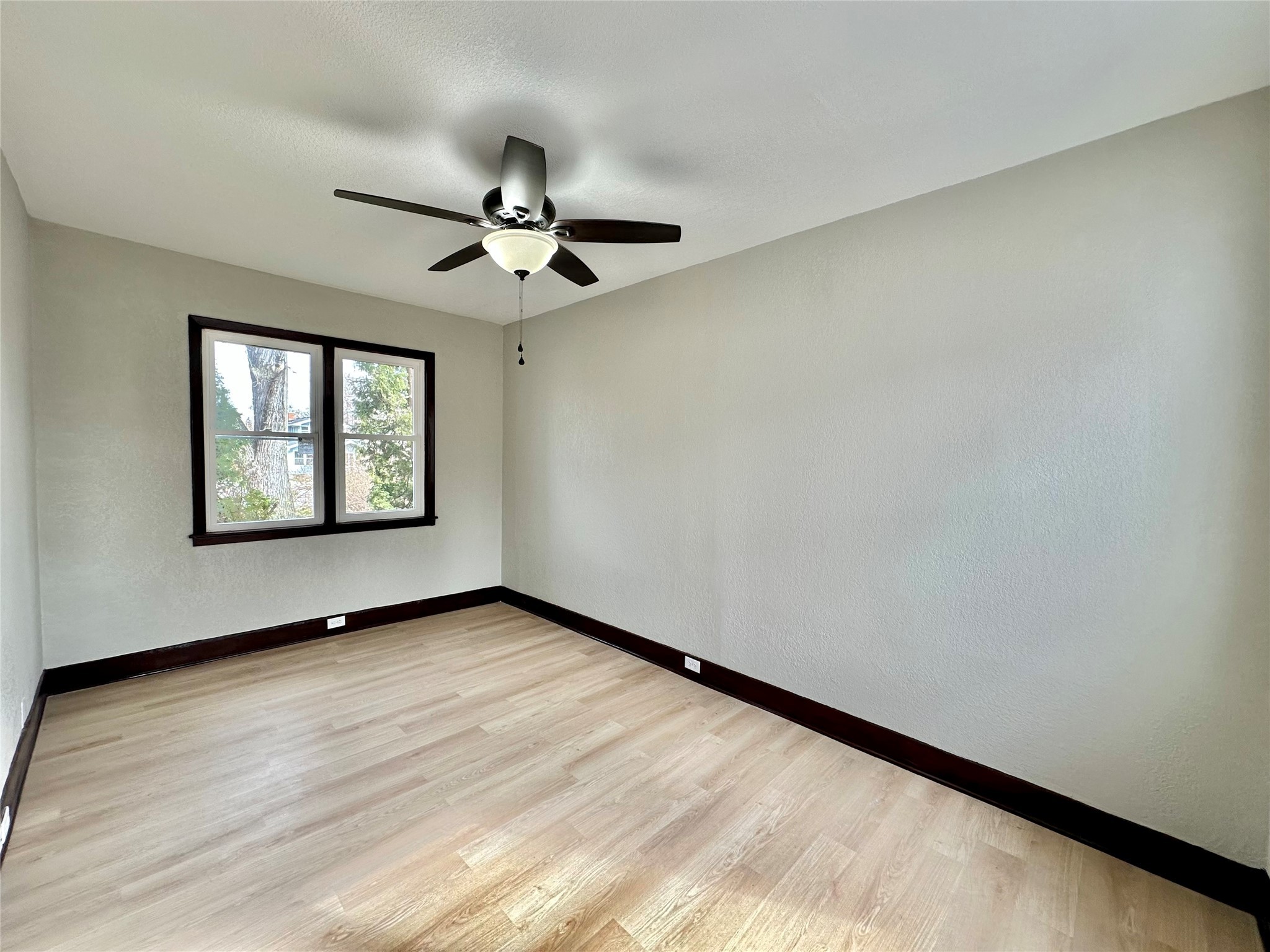 918 35th Street, Des Moines, Iowa image 12