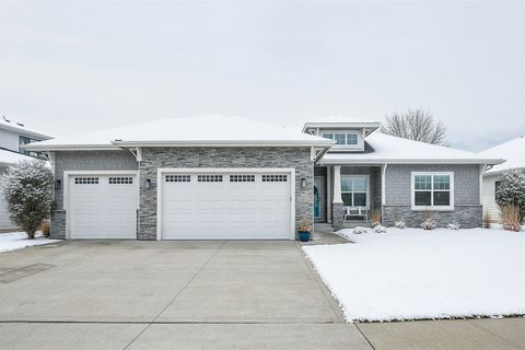 16884 Baxter Drive Clive IA 50325