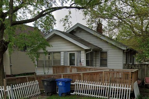 Homes For Sale - 3118 Wright Street<br/> Des Moines, IA 50316