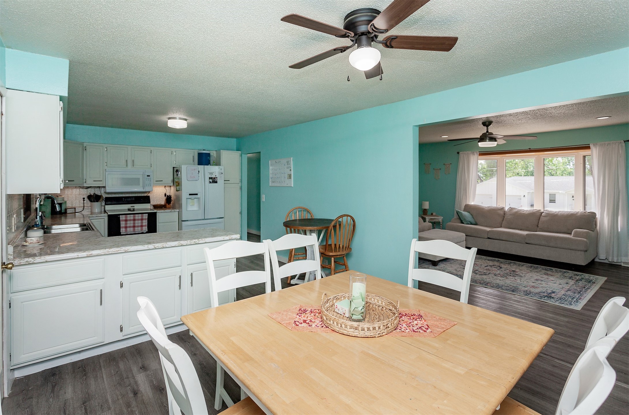 1406 110th Place, Knoxville, Iowa image 8