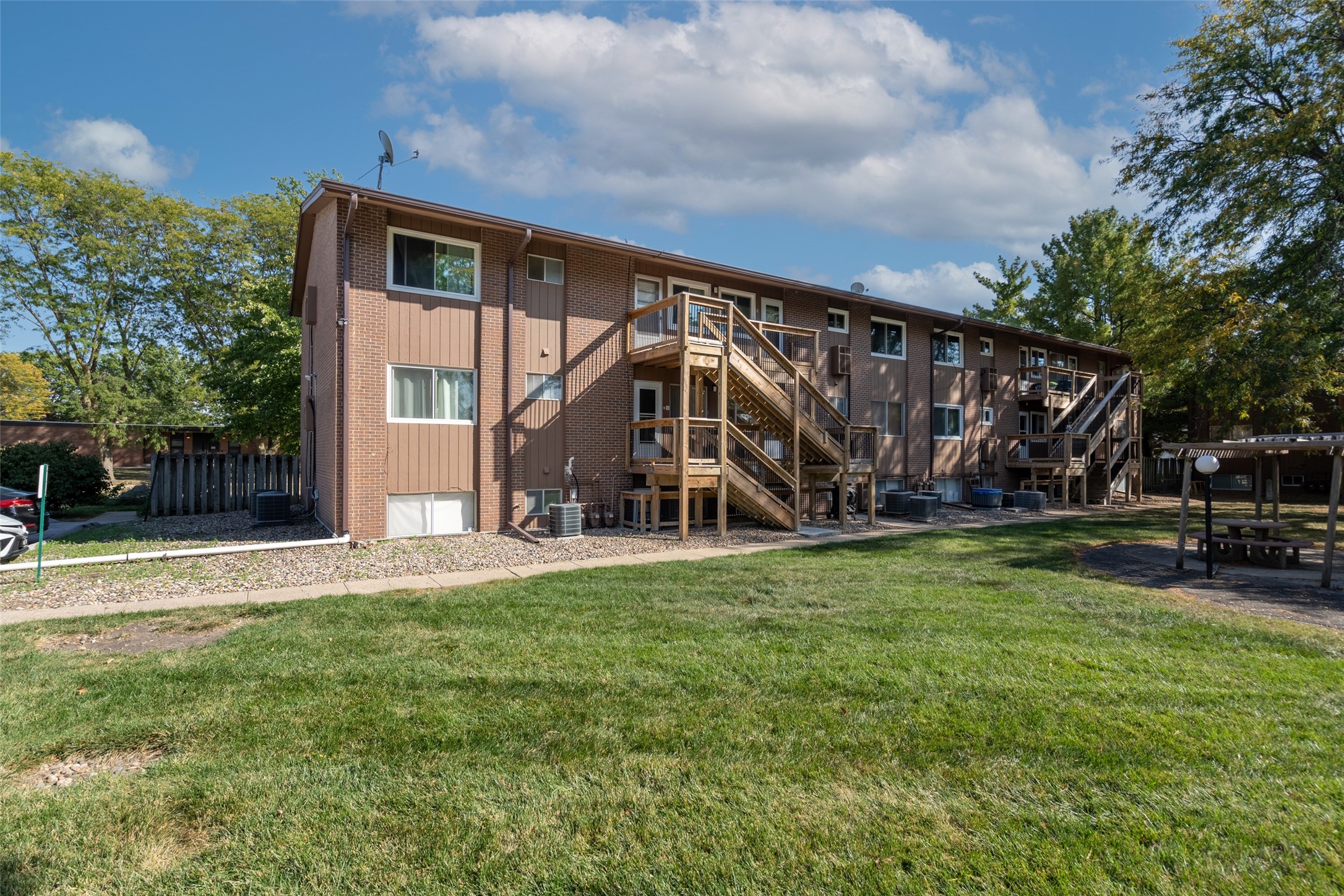 4206 64th Street #6, Urbandale, Iowa image 22