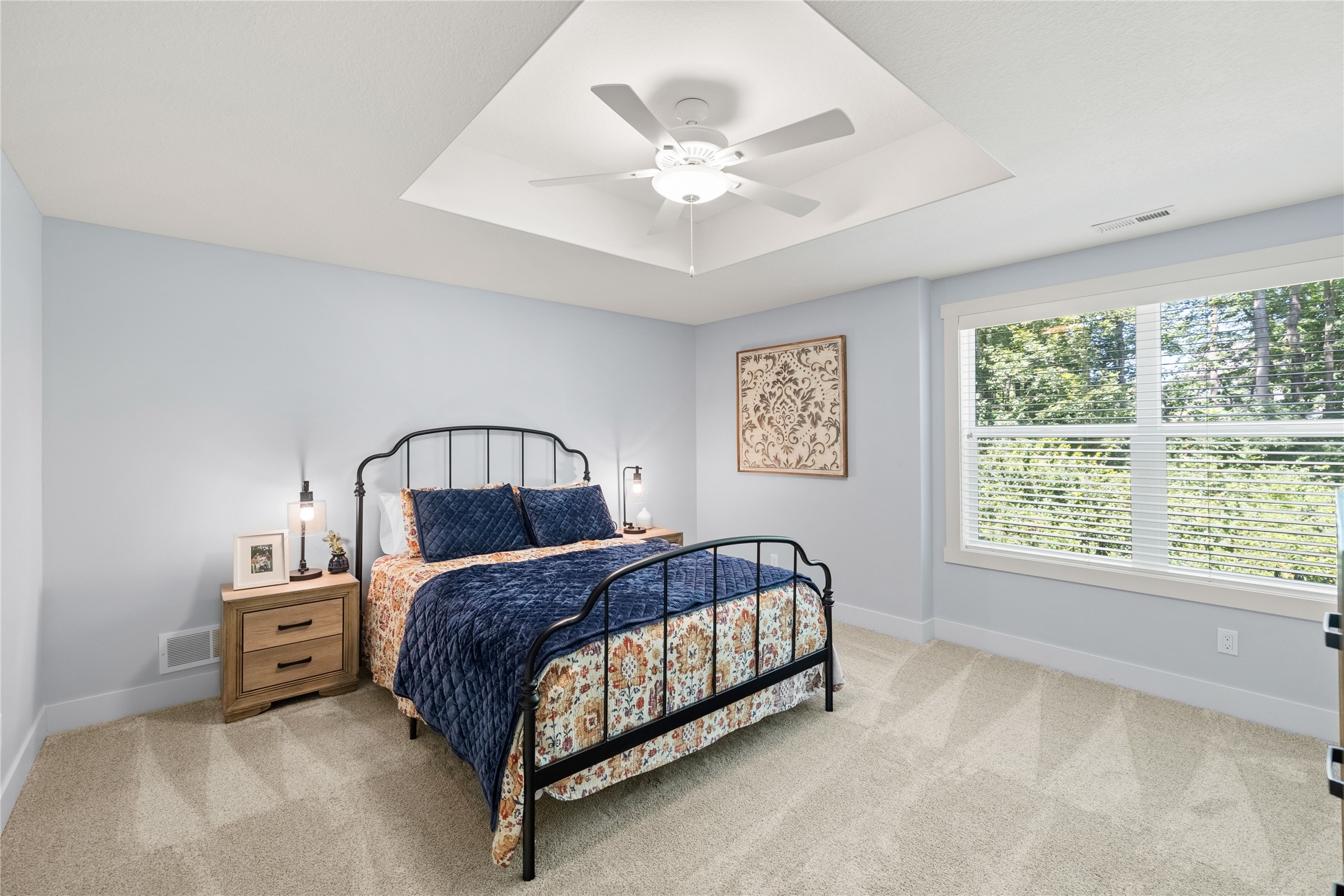 Van Meter, Iowa, 50261, United States, 5 Bedrooms Bedrooms, ,6 BathroomsBathrooms,Residential,Active,2018419