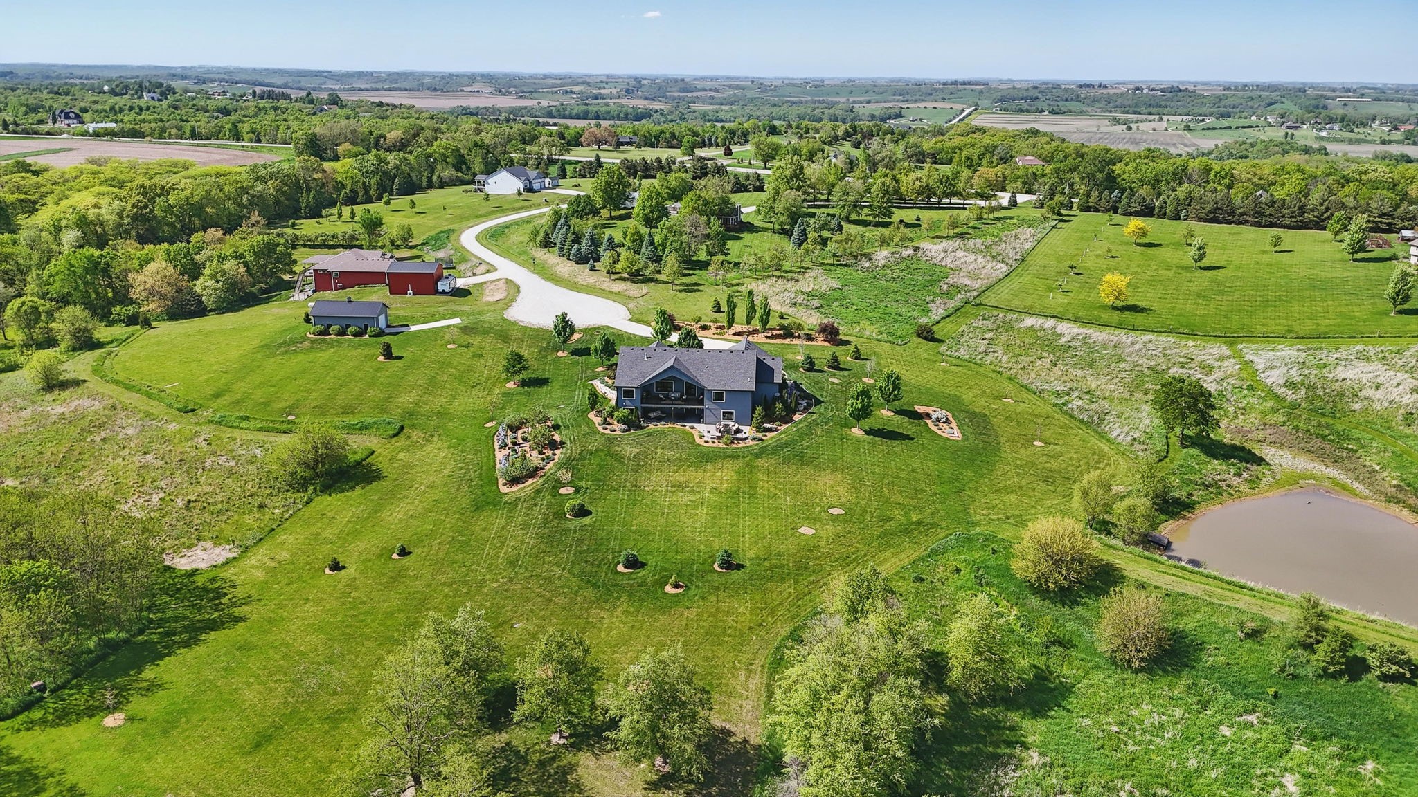 1720 Merriam Court, Winterset, Iowa image 32