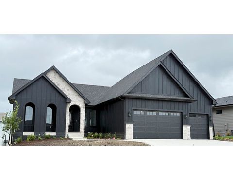 18109 Tanglewood Drive Clive IA 50325