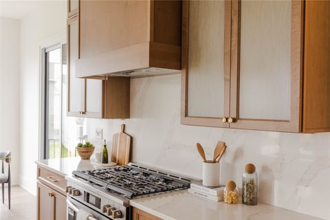 18109 Tanglewood Drive Clive IA 50325