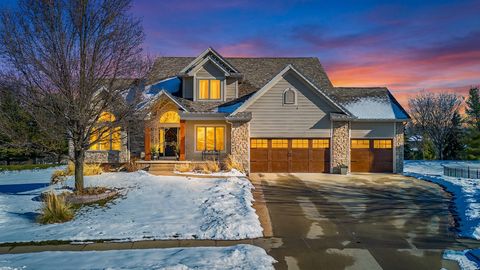 2919 157th Street Urbandale IA 50323