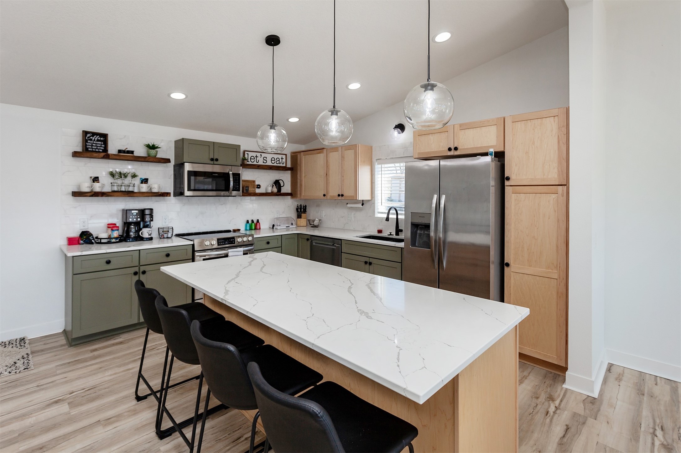 1346 Lakeview Drive, Ellston, Iowa image 17