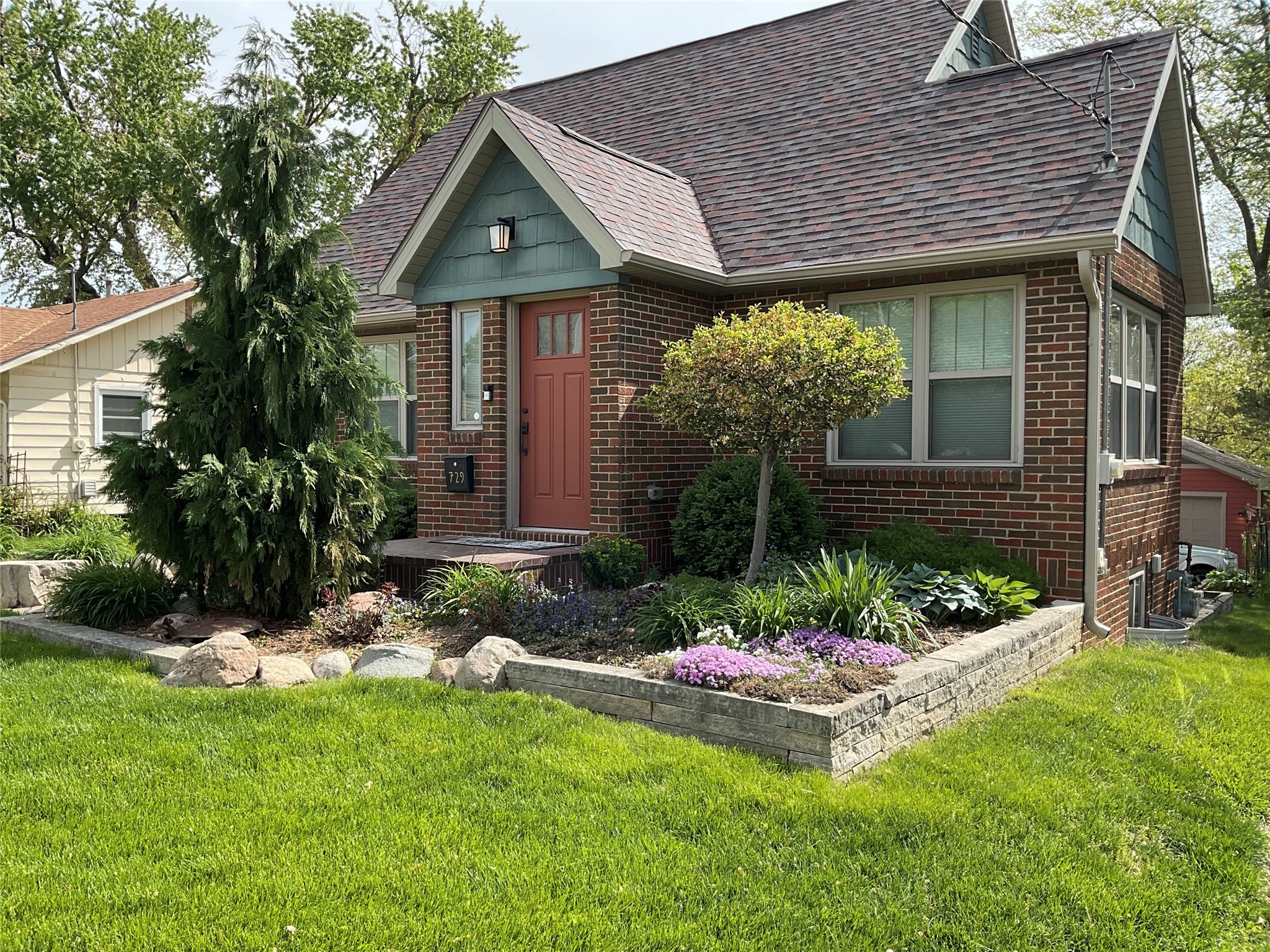 729 5th Street, West Des Moines, Iowa image 1